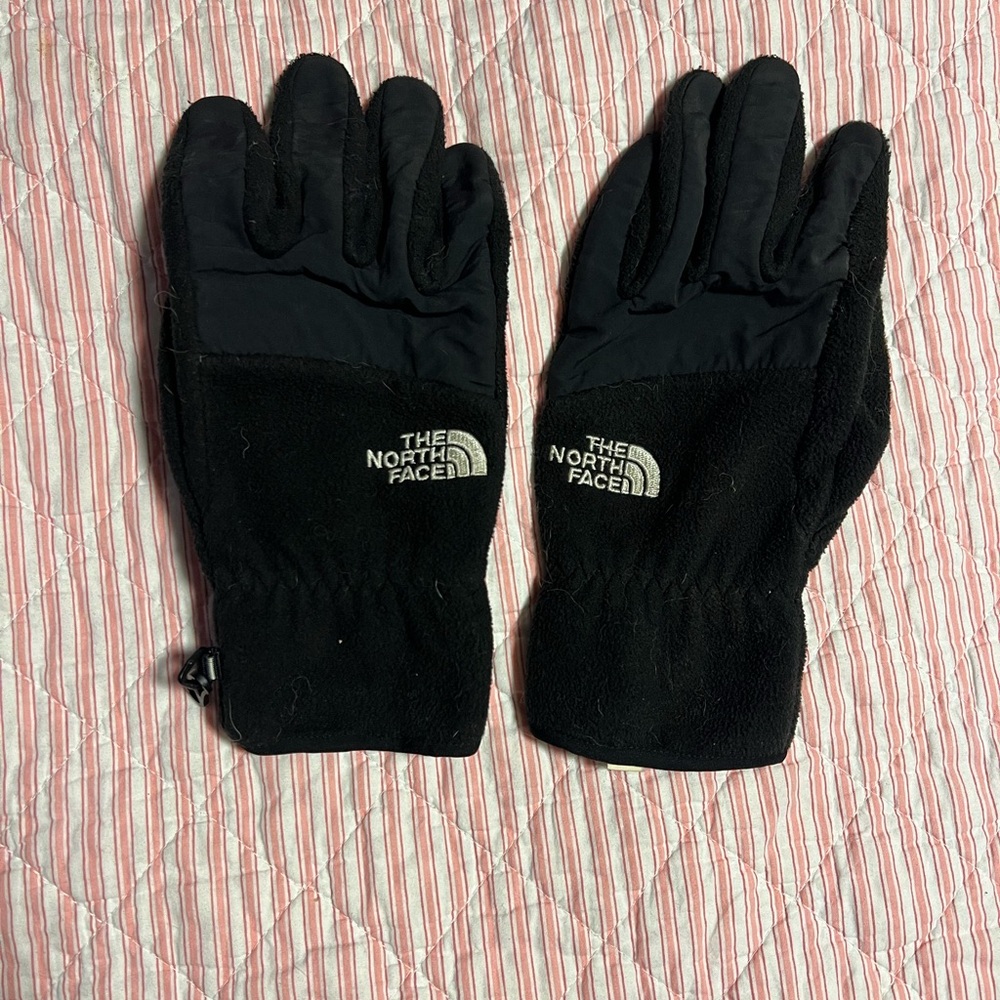The North Face Black Winter Gloves